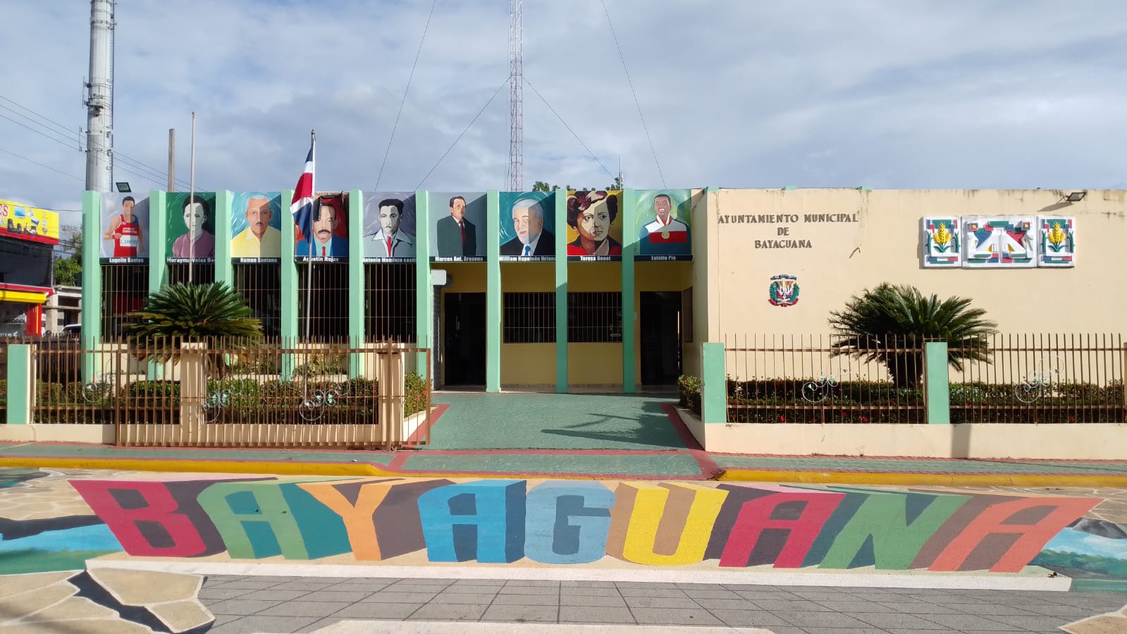 AYUNTAMIENTO DE BAYAGUANA CONVOCA A TODOS LOS INTERESADOS A PRESENTAR PROPUESTA DE SERVICIOS TÉCNICOS PARA LA REGULARIZACIÓN  DE TERRENOS MUNICIPALES